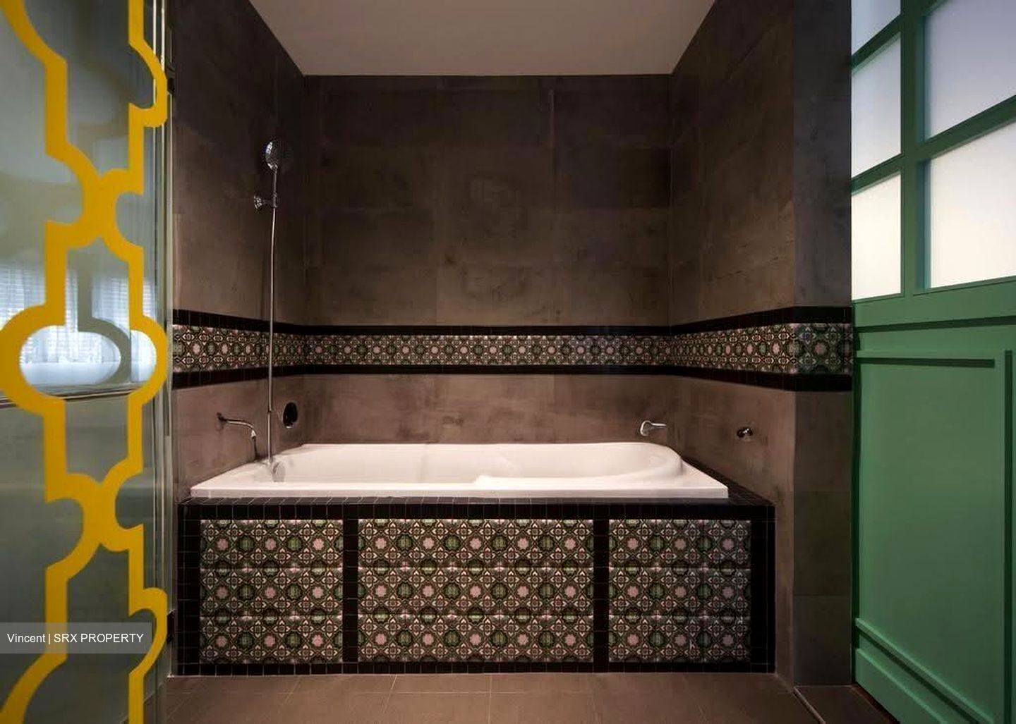 Queensway Tower / Queensway Shopping Centre (D3), Apartment #628978001